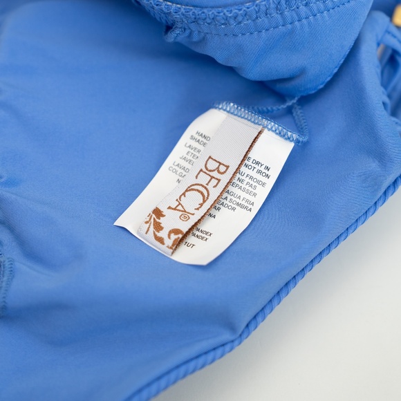 BECCA - Modern Edge Halter Bikini Top - Picture 4 of 7